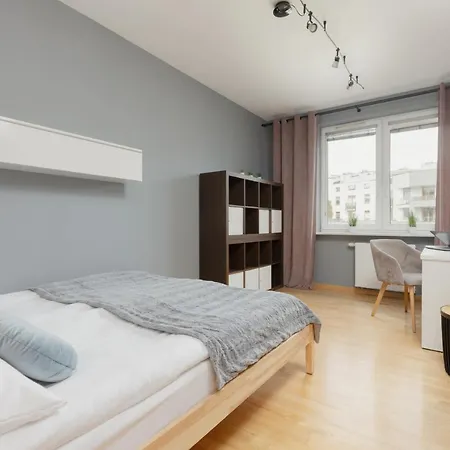 Spacious Zawiszy Wola By Renters