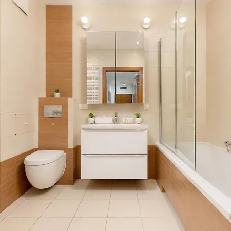 شقة Spacious Zawiszy Wola By Renters *